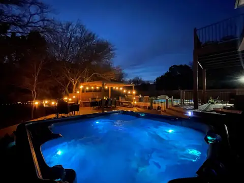 Nighttime calls for the hot tub!